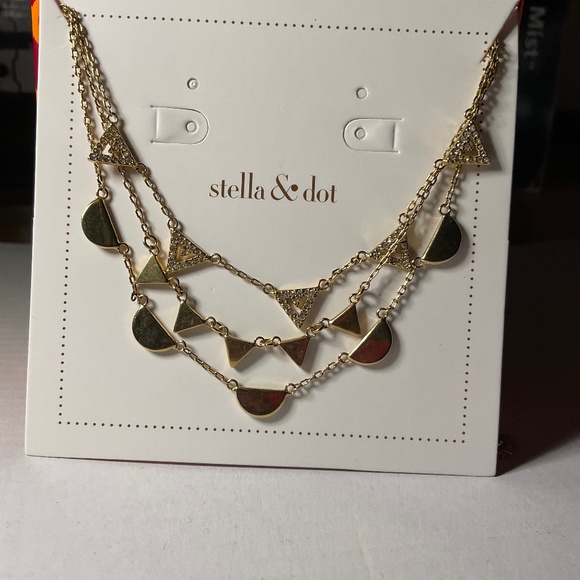 Stella & Dot Pave Chevron Gold Necklace - NIB! - Picture 3 of 4